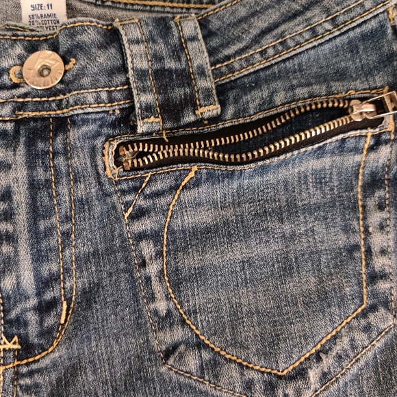 AB Wide Leg Blue Jeans with multiple pockets - Picture 11 of 16